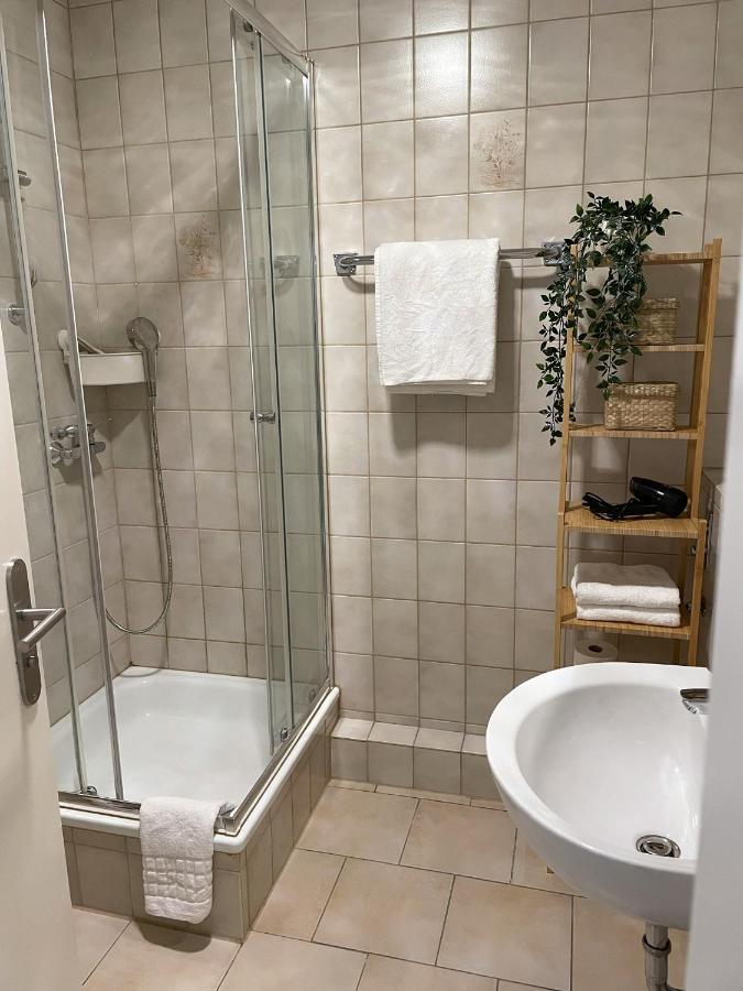 Nami - Robin - Helle Apartments Mitten In Der Stadt Μέμμινγκεν Εξωτερικό φωτογραφία